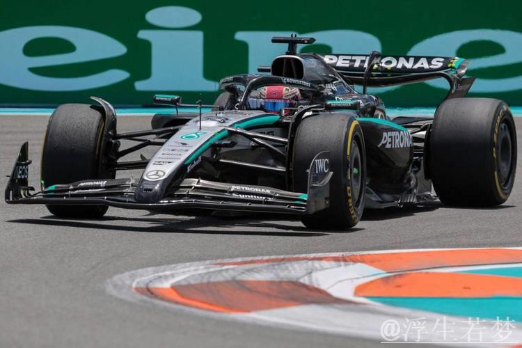 安东内利——刷新纪录的冲刺赛最年轻杆位获得者